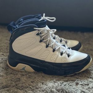 Jordan 9 blue & white size 10
